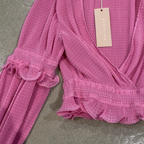 NWT KEEPSAKE THE LABEL PINK RUFFLE CROP FAUX WRAP TOP SIZE L - Picture 15 of 16